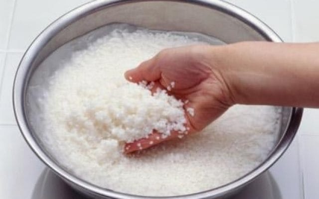 Vo gạo nấu cơm đúng cách đảm bảo hàm lượng dinh dưỡng